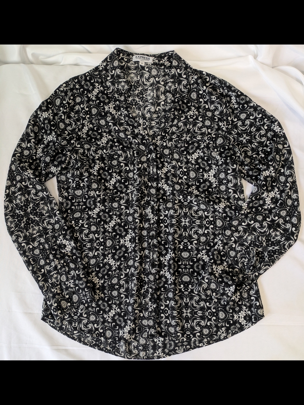 Express Black and White Paisley Button-Down Shirt